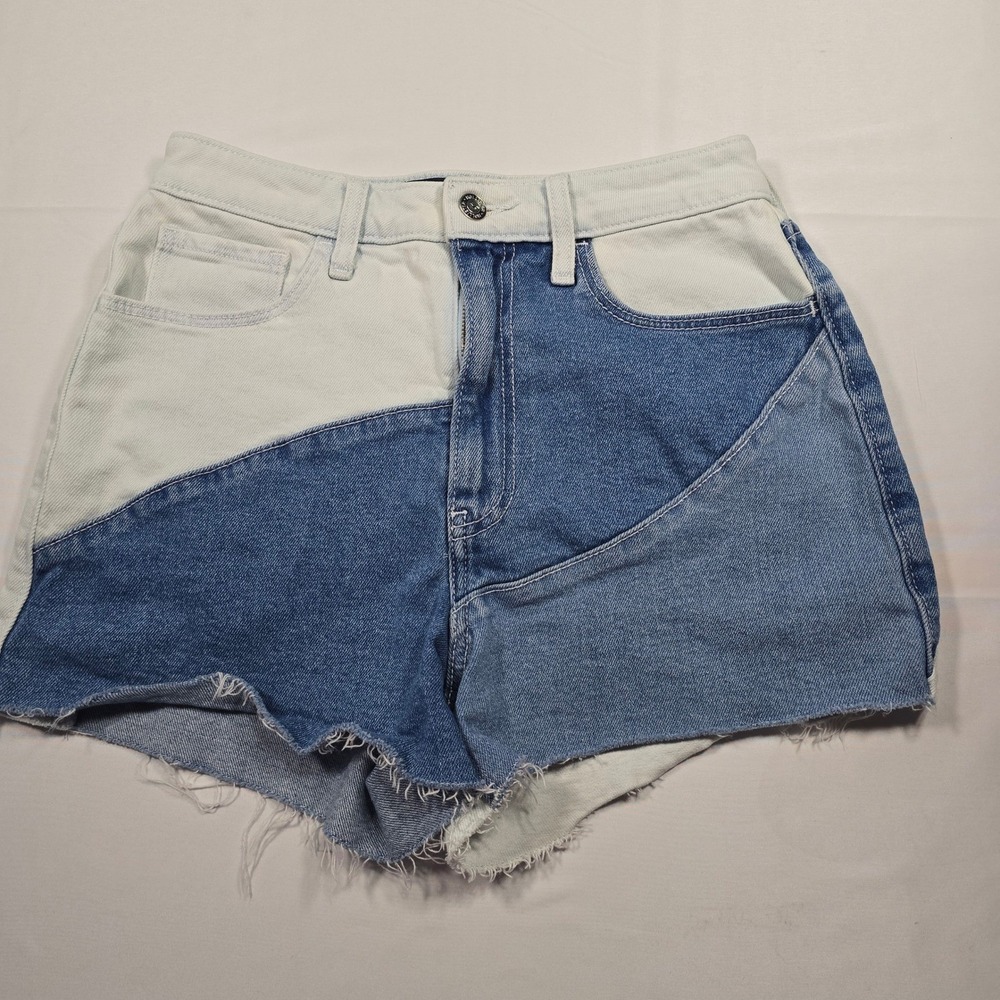 Hollister Ultra High-Rise Mom Shorts 3 W26 Patchwork Colorblock Denim Raw Hem